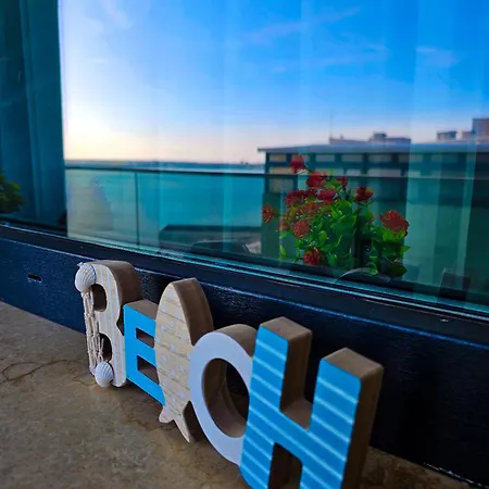 Double View Apartment